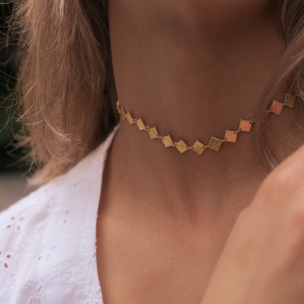 Diamond Shape Choker